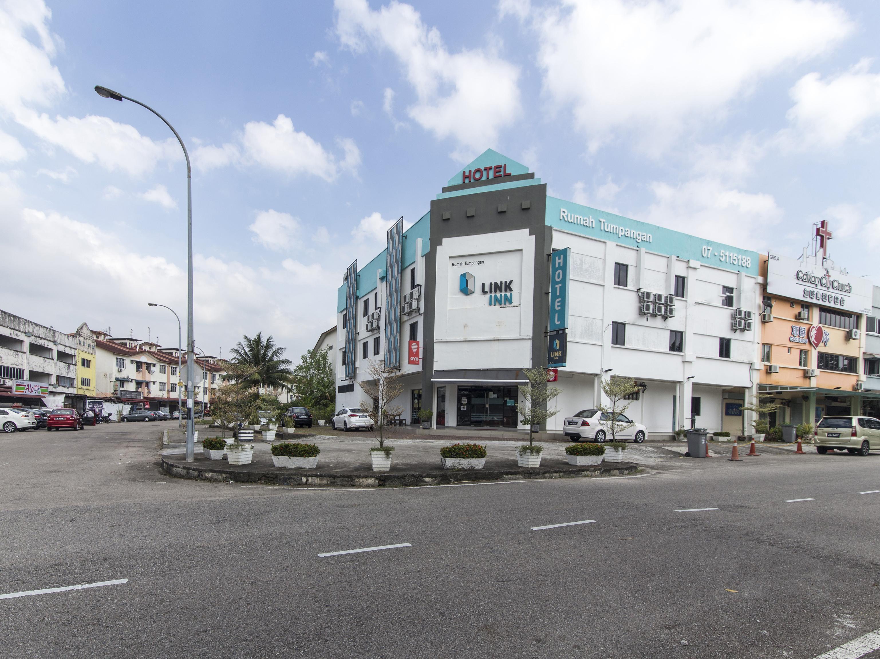 Super Oyo 246 Link Inn جوهر بهرو المظهر الخارجي الصورة