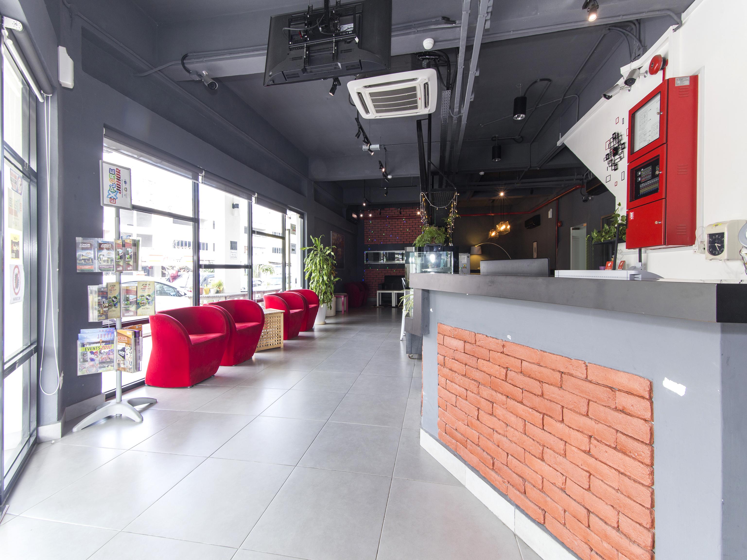 Super Oyo 246 Link Inn جوهر بهرو المظهر الخارجي الصورة