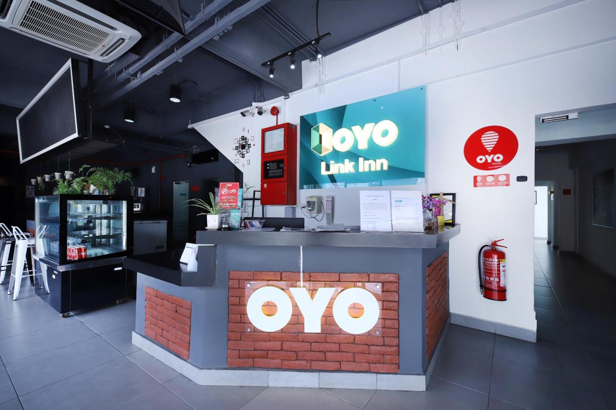 Super Oyo 246 Link Inn جوهر بهرو المظهر الخارجي الصورة