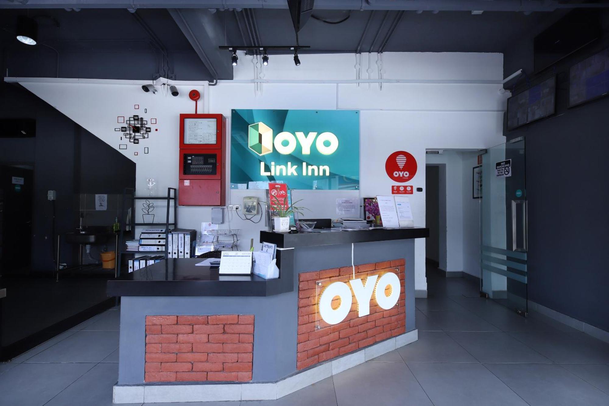 Super Oyo 246 Link Inn جوهر بهرو المظهر الخارجي الصورة